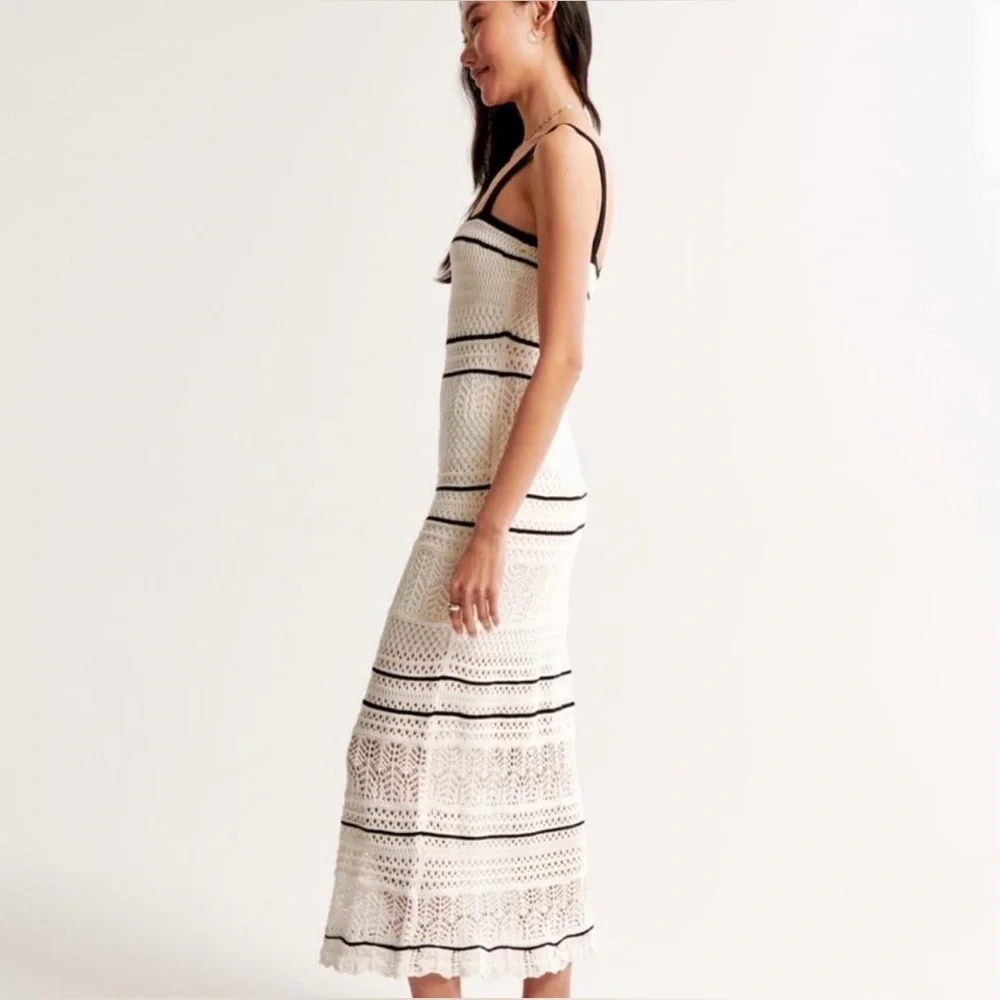 Abercrombie & Fitch Crochet-Style Boho Maxi Dress – Cream & Black